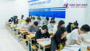 luyện TOEIC Part 4